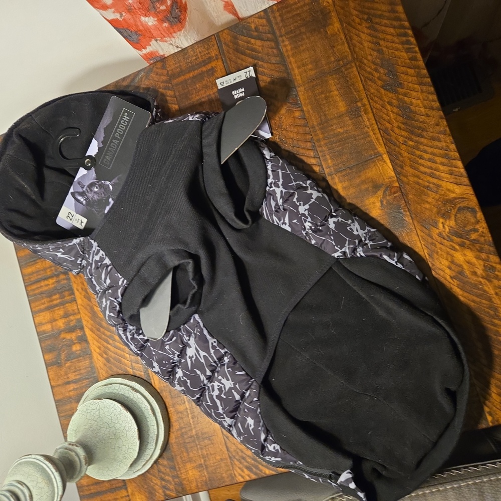 Large Black and Gray dog jacket - Picture 2 of 4